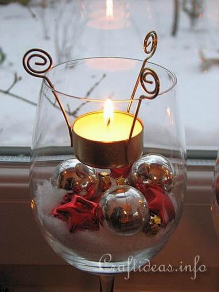 sveća u čaši
