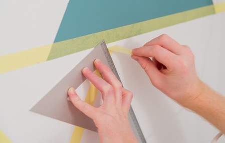 kako napraviti apstraktne šare na zidu